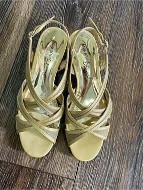 easy street Gold Strappy Slingback Heels